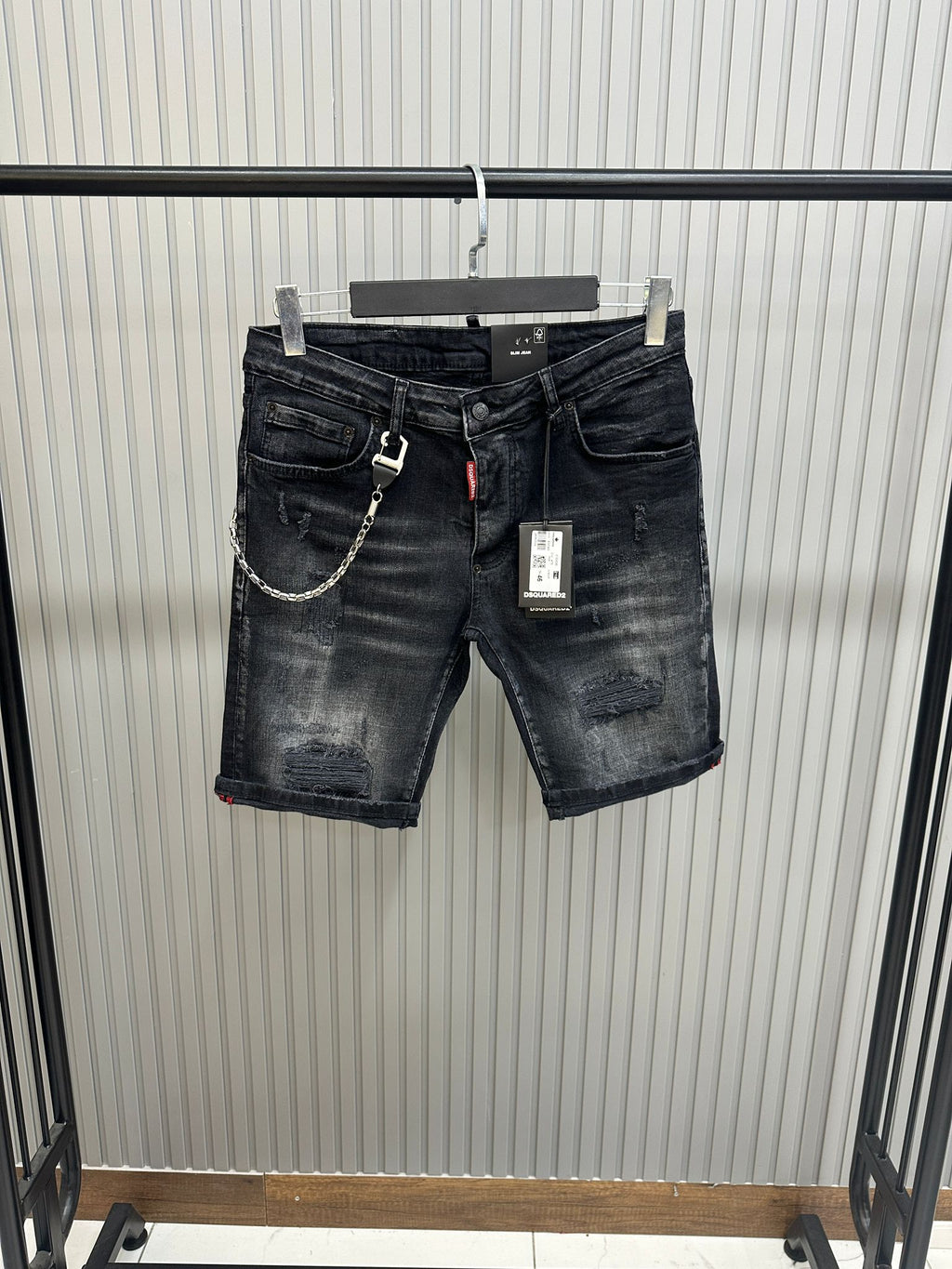 Dsquared2 219