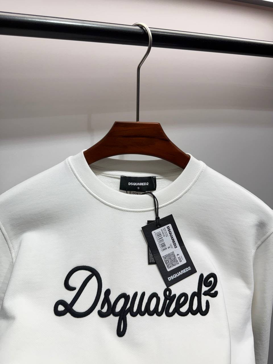 Dsquared2
