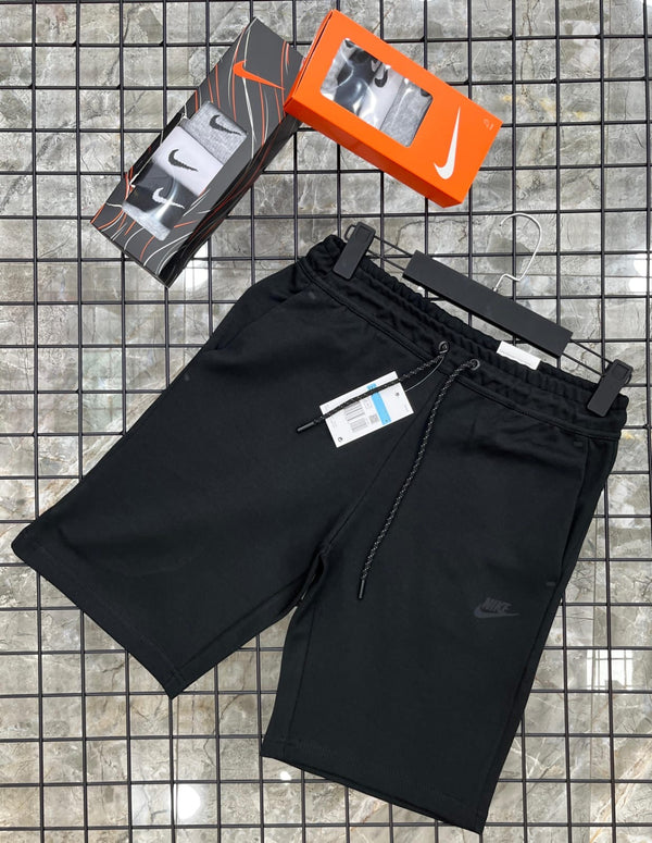 Nike Tech Fleece