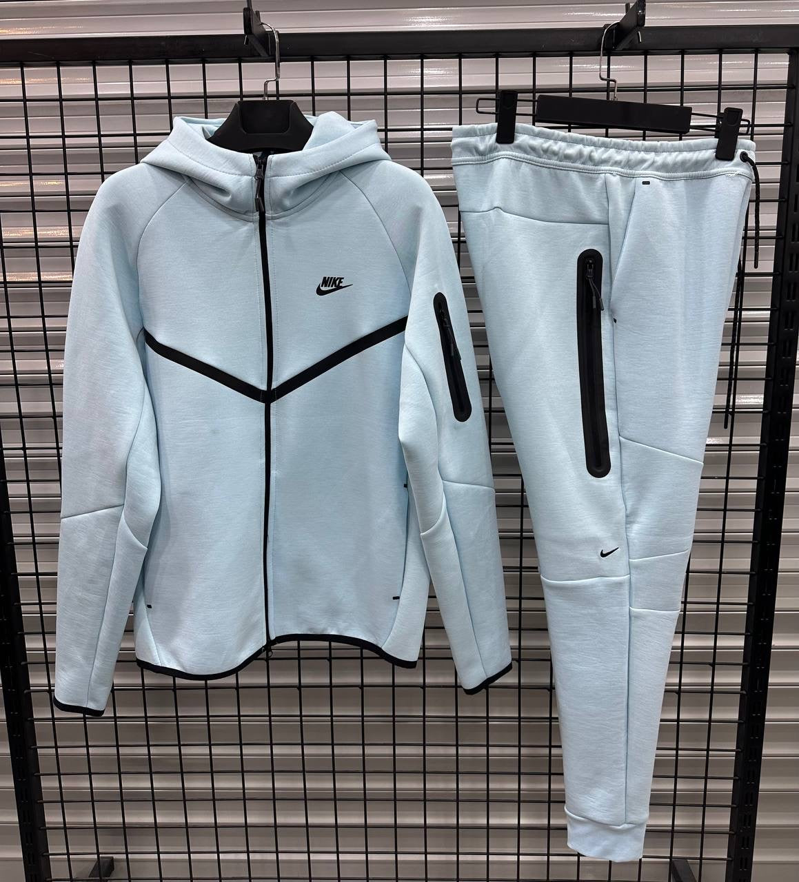 Tech Fleece AAA++