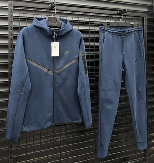 Nike Tech Fleece