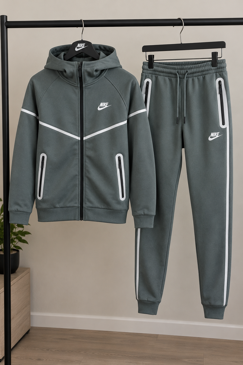 Nike Tech Fleece