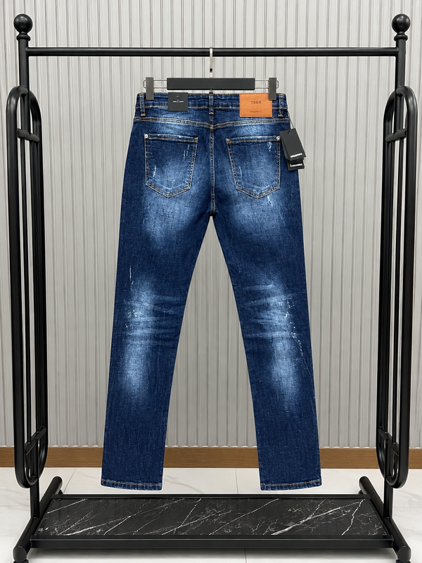 Dsquared2 583