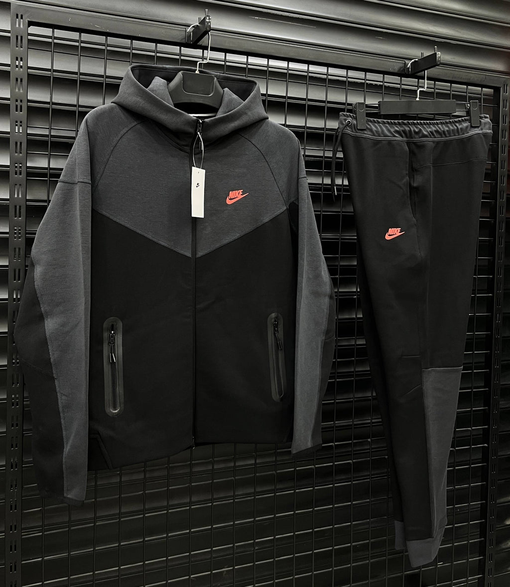 Tech Fleece
