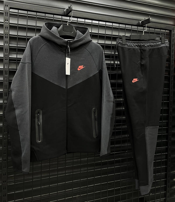 Tech Fleece