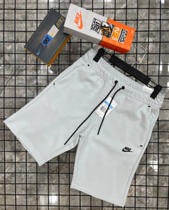 Nike Tech Fleece
