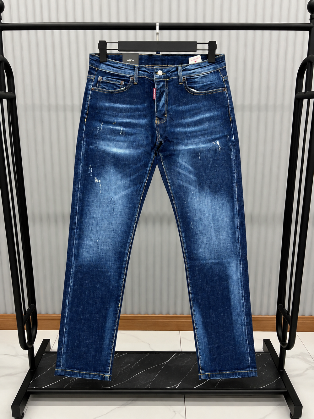 Dsquared2 07