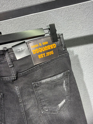 Dsquared2 475