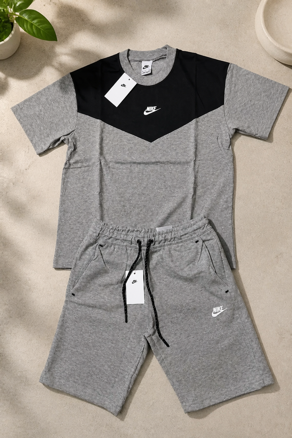 Nike tech fleece