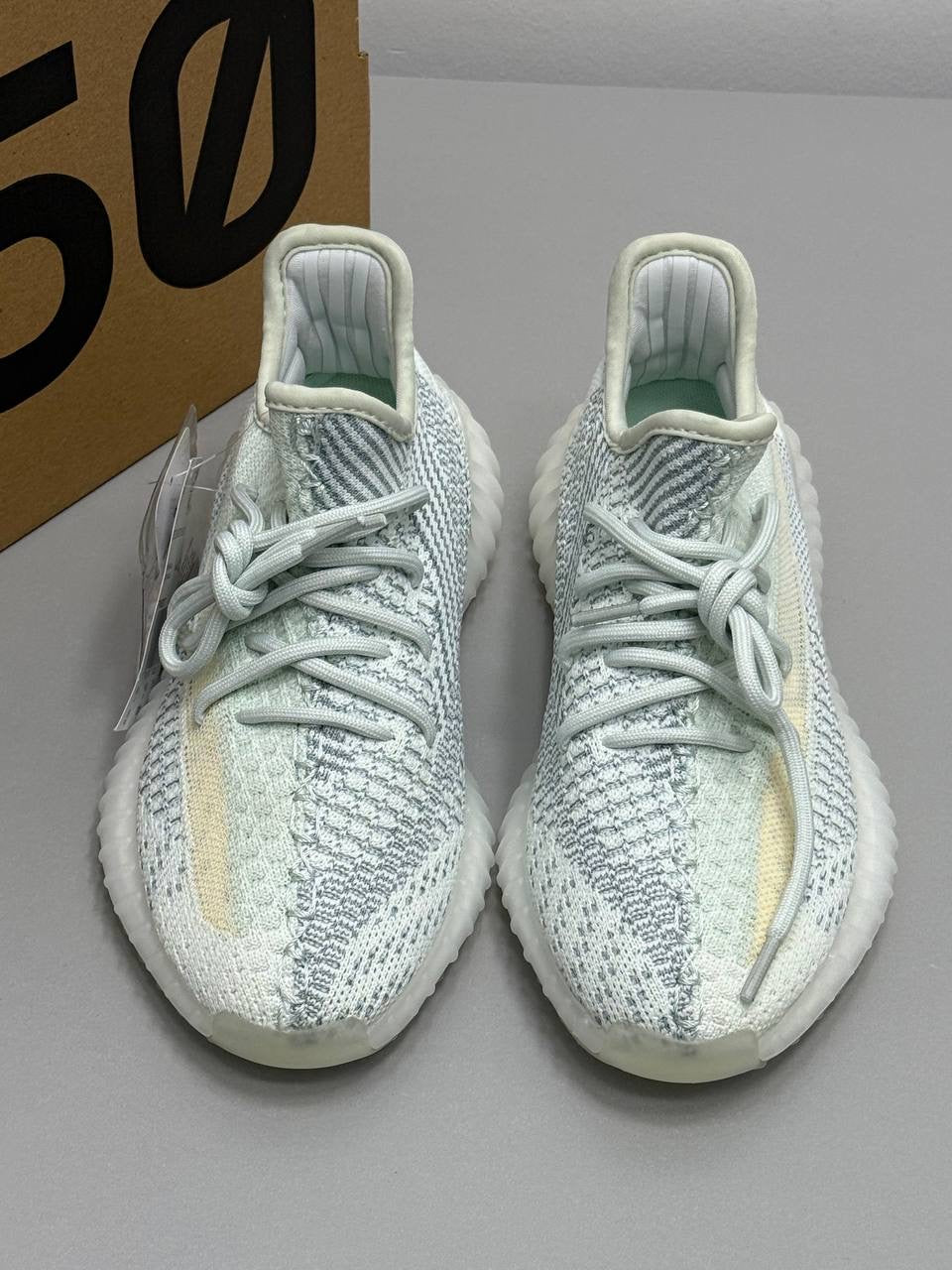 Yeezy boost 350 V2 “Cloud white”