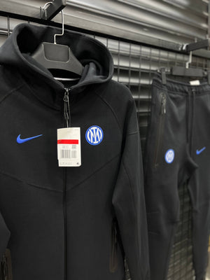 Nike Tech Fleece Inter