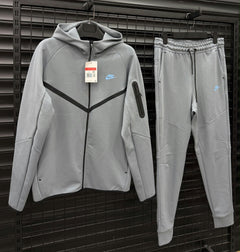 Nike Tech Fleece