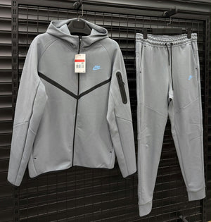 Nike Tech Fleece