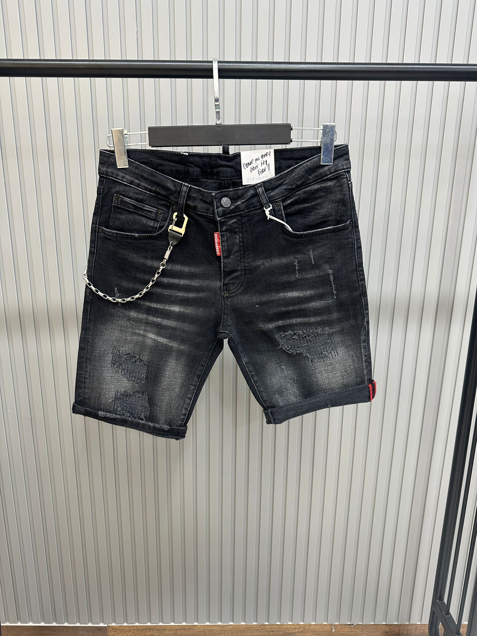 Dsquared2 218