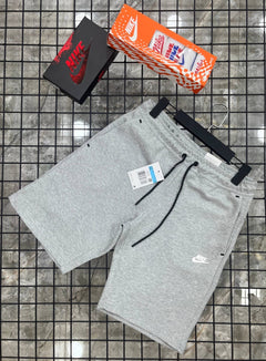 Nike Tech Fleece