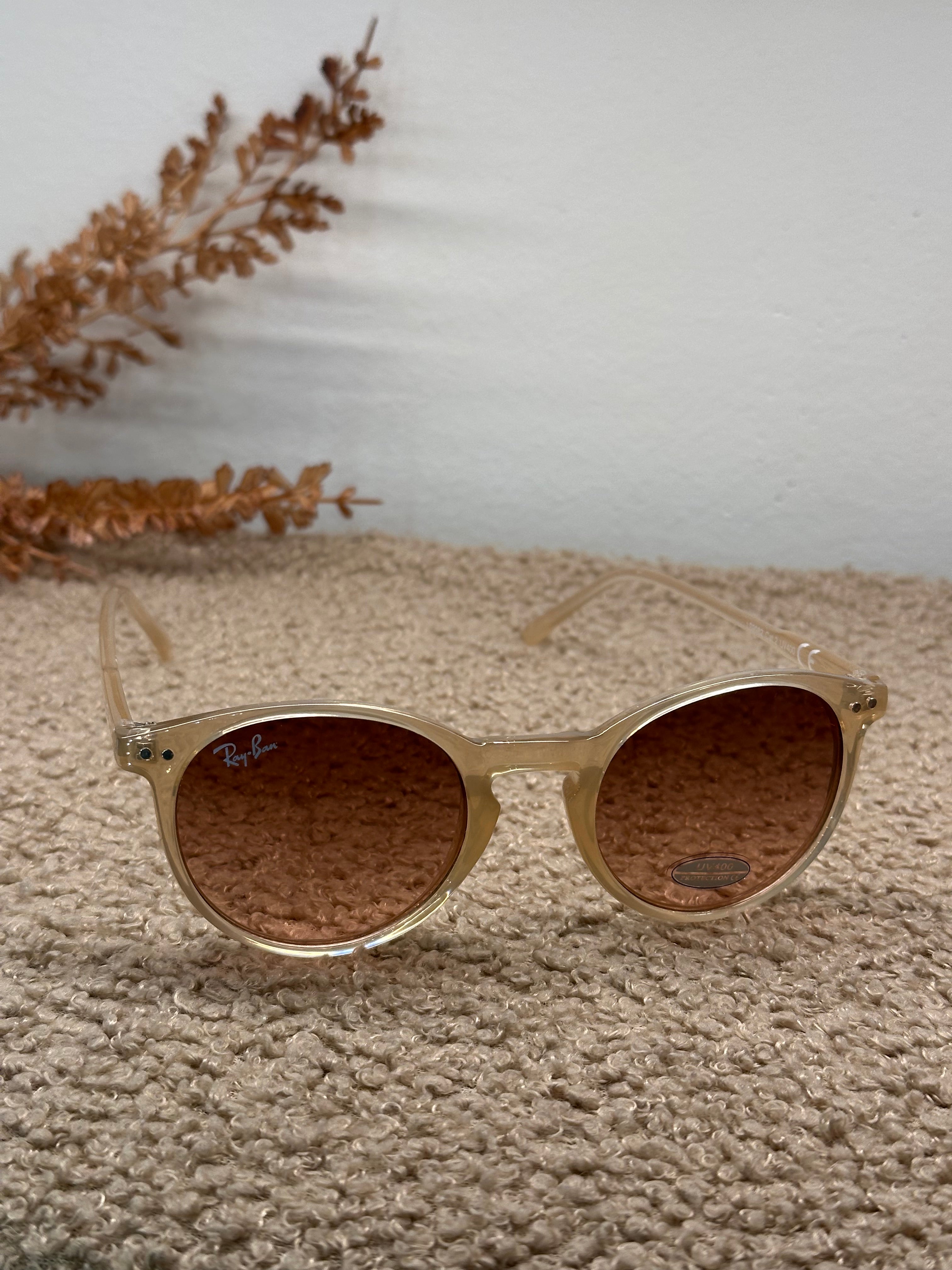 RayBan