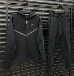 Nike Tech Fleece