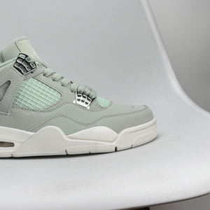 Air Jordan 4 "Retro Green"