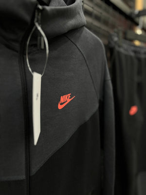 Tech Fleece