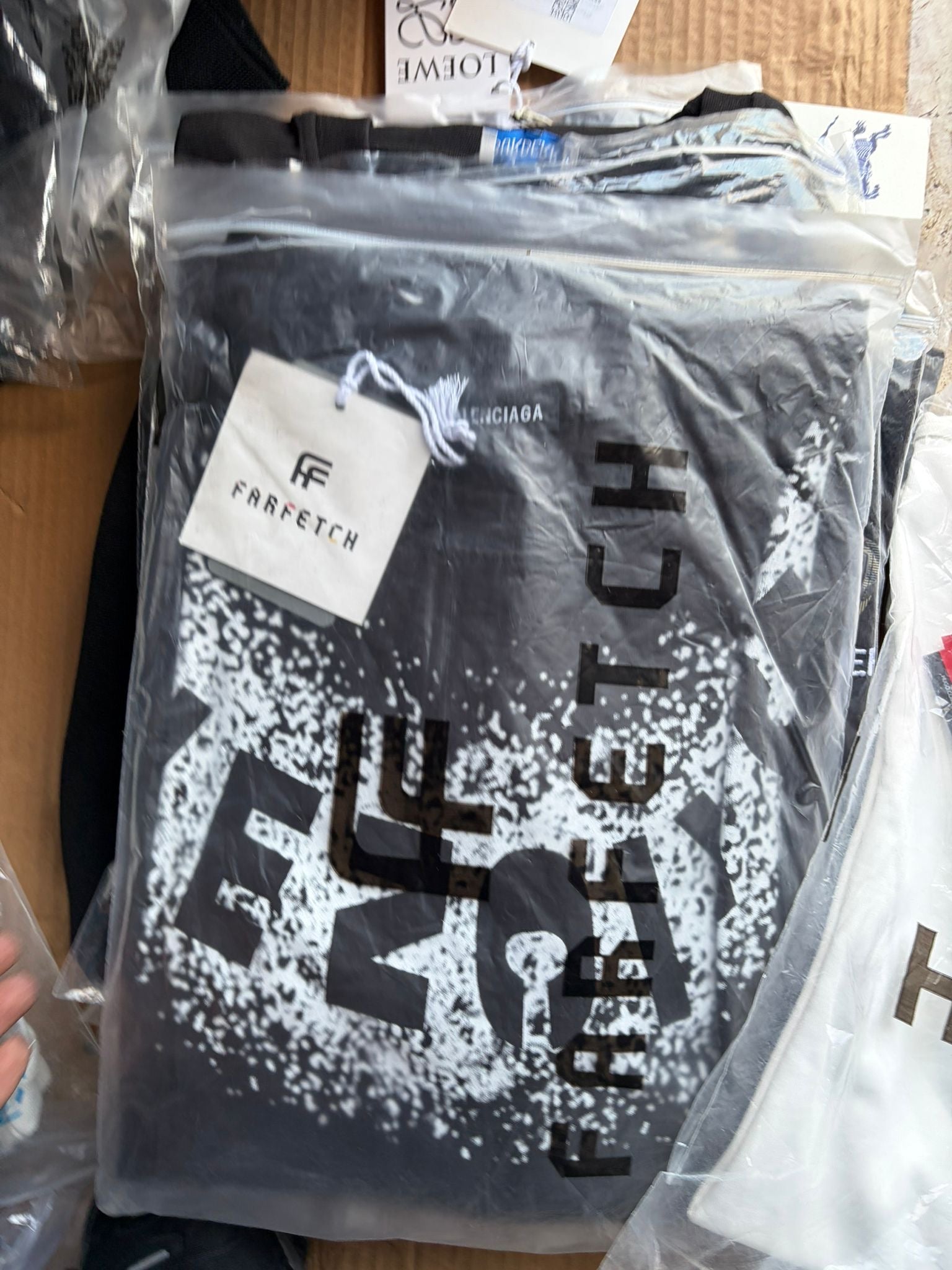 Box 34 (XXL)