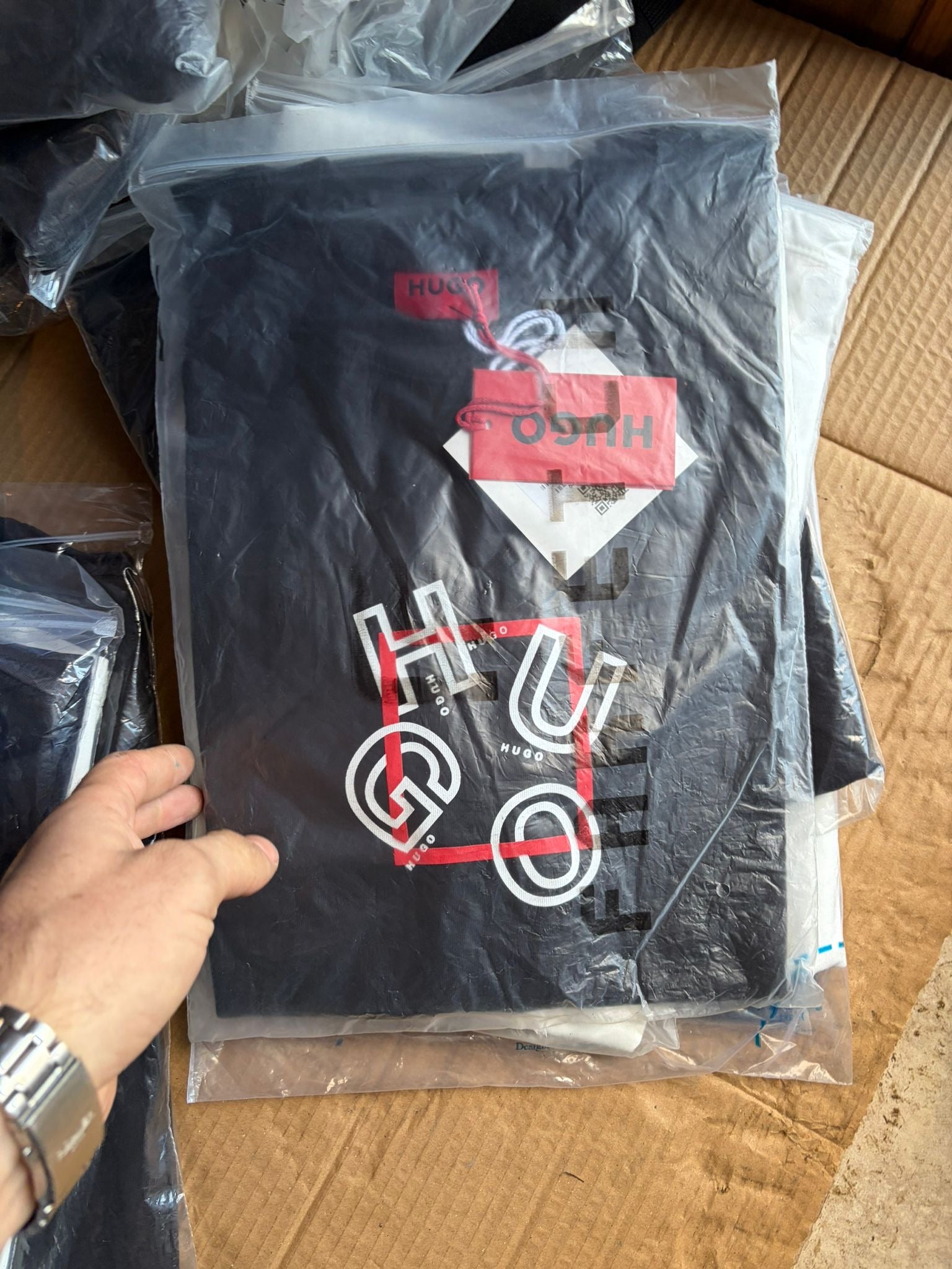 Box 24 (XXL)