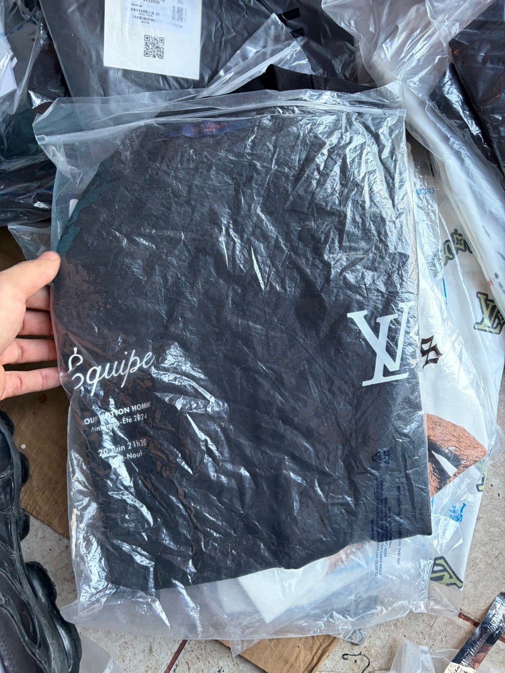 Box 37 (XXL)