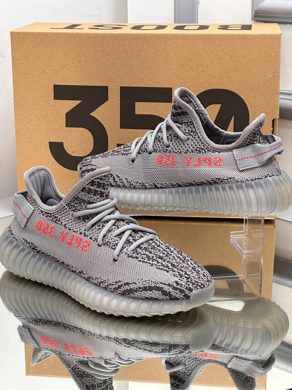 Yeezy boost 350 Beluga 2.0