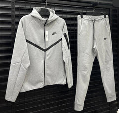 Nike Tech Fleece