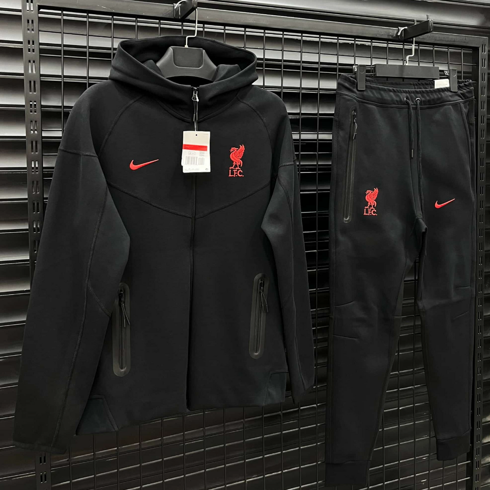Nike Tech Liverpool