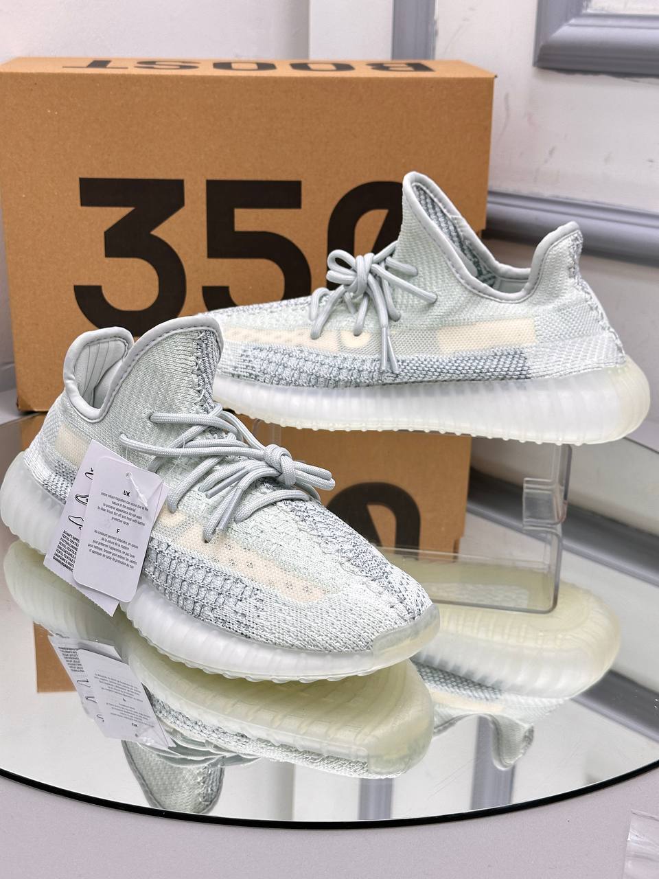Yeezy boost 350 V2 “Cloud white”