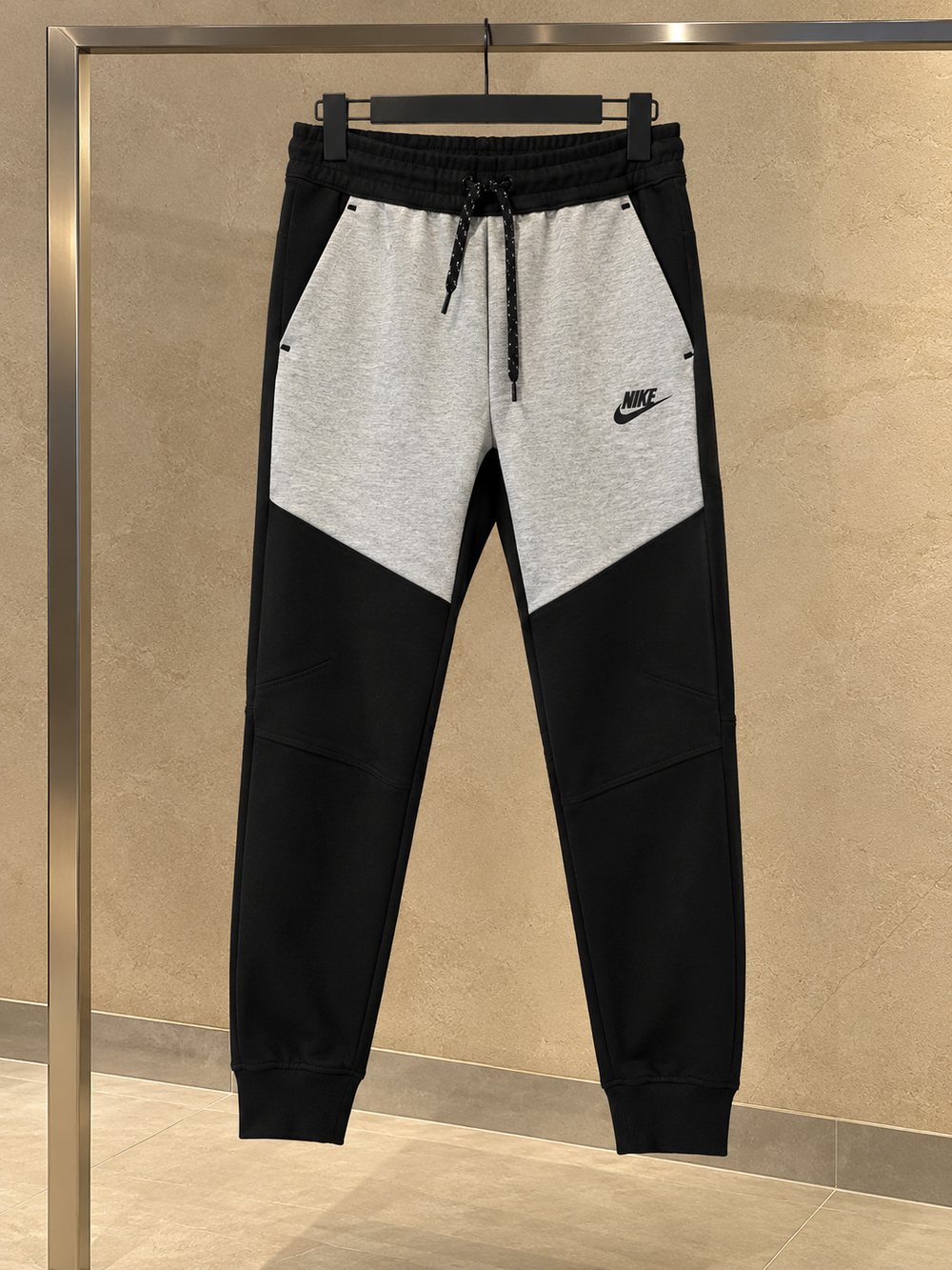 Nike Tech Fleece