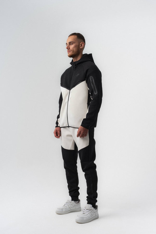 Nike Tech Fleece