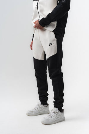 Nike Tech Fleece