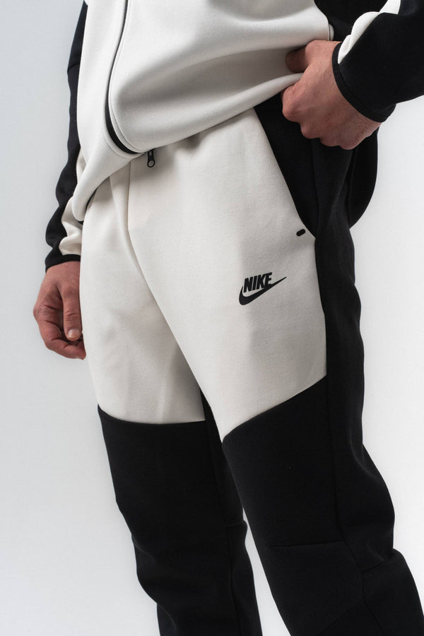 Nike Tech Fleece
