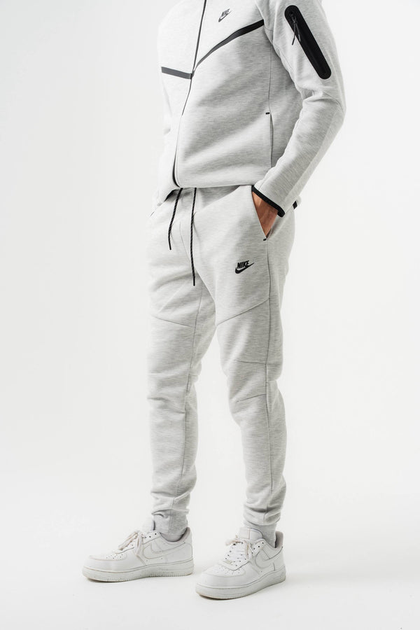 Nike Tech Fleece