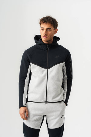 Nike Tech Fleece