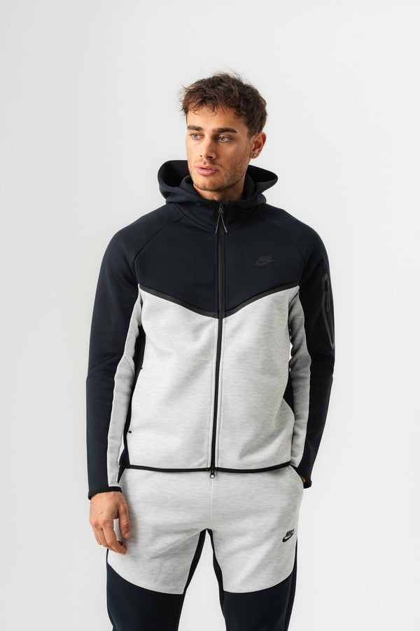 Nike Tech Fleece