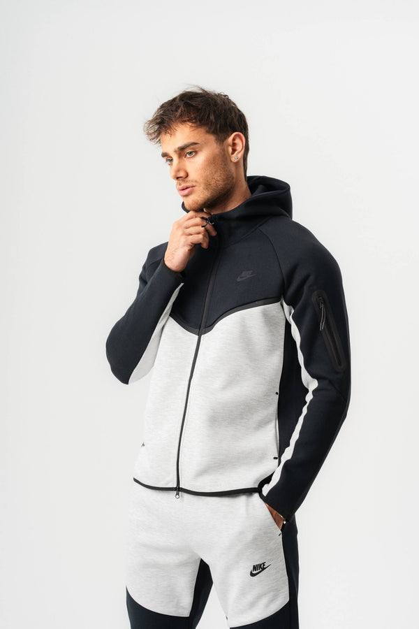 Nike Tech Fleece