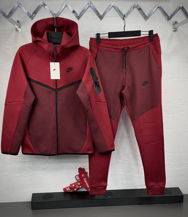 Nike Tech Fleece
