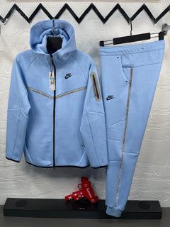 Nike Tech Fleece