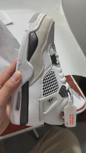 Air Jordan 4 " Military"